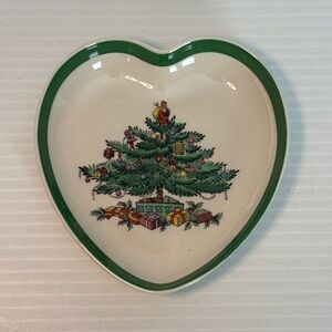 Vintage Spode Christmas Tree 4" Heart Shaped Trinket Dish England S3324-N